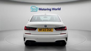 BMW 3 Series 330E M SPORT