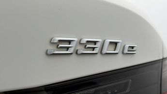BMW 3 Series 330E M SPORT