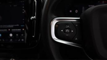 Volvo XC40 RECHARGE TWIN AWD