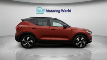 Volvo XC40 RECHARGE TWIN AWD