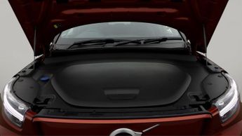 Volvo XC40 RECHARGE TWIN AWD