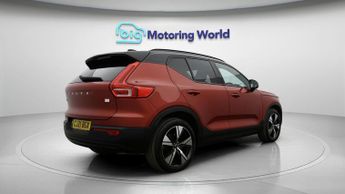 Volvo XC40 RECHARGE TWIN AWD