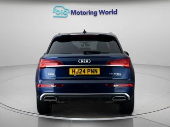 Audi Q5 TFSI E S LINE QUATTRO