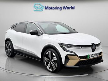 Renault Megane E-Tech ICONIC