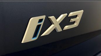 BMW iX3 M SPORT