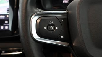 Volvo C40 RECHARGE CORE