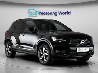 Volvo XC40 T3 R-DESIGN