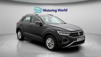 Volkswagen T-Roc LIFE TSI DSG