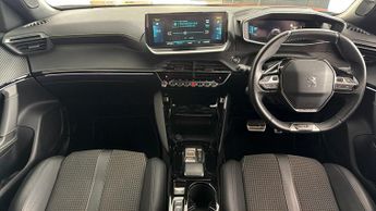 Peugeot E-2008 GT