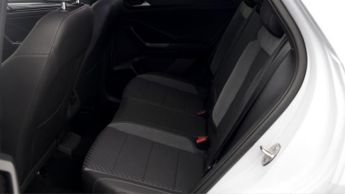 Volkswagen T-Roc R-LINE TSI EVO DSG