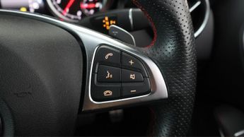 Mercedes-Benz GLA GLA 180 AMG LINE EDITION