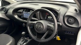 Toyota Aygo X VVT-I PURE