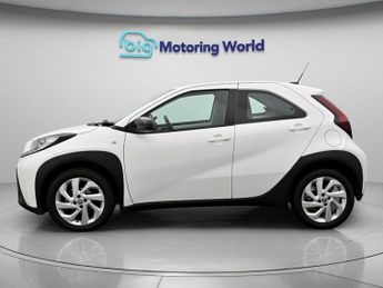 Toyota Aygo X VVT-I PURE