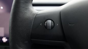 Tesla Model 3 MODEL 3