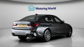 BMW 3 Series 330E M SPORT