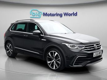 Volkswagen Tiguan R-LINE TSI 4MOTION DSG