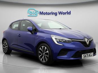 Renault Clio ICONIC TCE