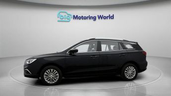 MG MG5 EXCLUSIVE
