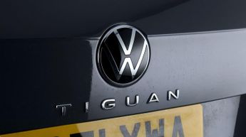 Volkswagen Tiguan R-LINE TSI DSG
