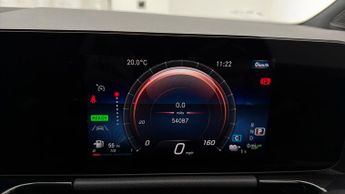 Mercedes-Benz GLA GLA 250 E AMG LINE