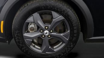 Ford Mustang Mach-E BASE