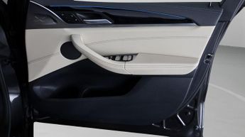 BMW iX3 M SPORT