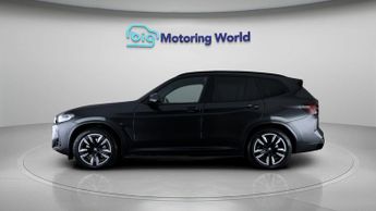 BMW iX3 M SPORT