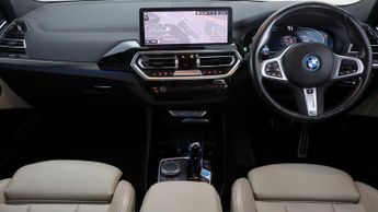 BMW iX3 M SPORT