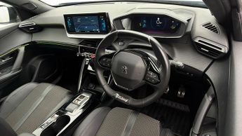 Peugeot E-2008 GT