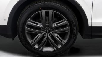 Volkswagen Tiguan ELEGANCE TSI DSG