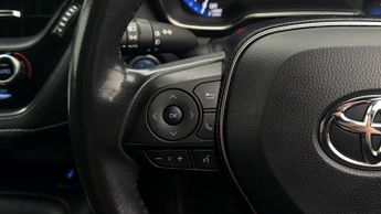 Toyota Corolla ICON TECH