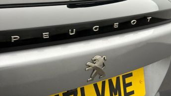 Peugeot E-2008 ALLURE PREMIUM
