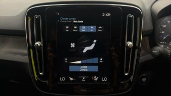 Volvo XC40 RECHARGE T4 PLUS