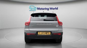 Volvo XC40 RECHARGE T4 PLUS