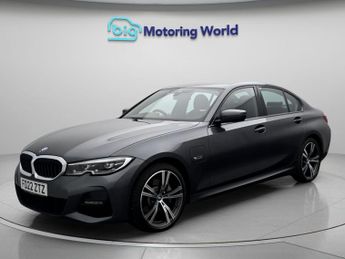 BMW 3 Series 330E M SPORT