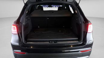 Mercedes-Benz GLC GLC 300 E 4MATIC AMG LINE