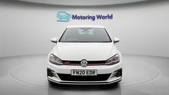 Volkswagen Golf GTI PERFORMANCE TSI DSG
