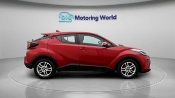 Toyota C-HR ICON