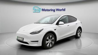 Tesla Model Y LONG RANGE AWD