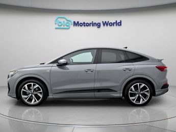 Audi Q4 e-tron SPORTBACK EDITION 1