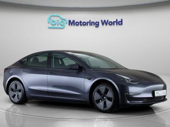 Tesla Model 3 LONG RANGE