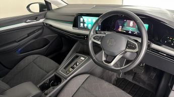 Volkswagen Golf LIFE ETSI DSG
