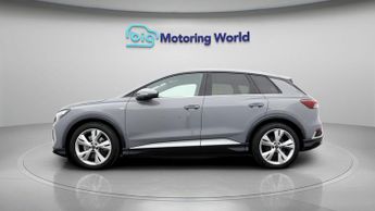Audi Q4 e-tron S LINE