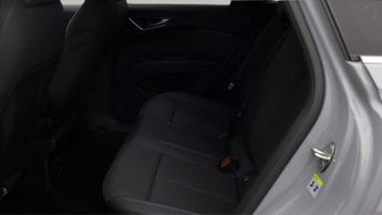 Audi Q4 e-tron S LINE