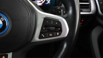 BMW iX3 M SPORT PRO