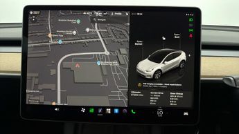 Tesla Model Y LONG RANGE AWD