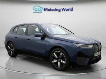 BMW iX XDRIVE40 M SPORT