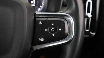 Volvo XC40 RECHARGE T4 CORE