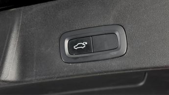 Volvo XC40 RECHARGE T4 CORE
