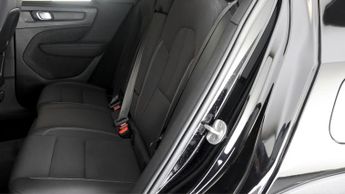 Volvo XC40 RECHARGE CORE